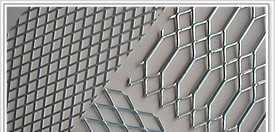 厂家销售金属防护网罩 网格板 铁皮网_冶金矿产